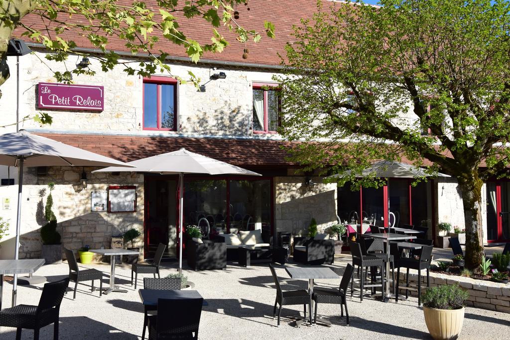 Le Petit Relais 호텔 Calès 외부 사진