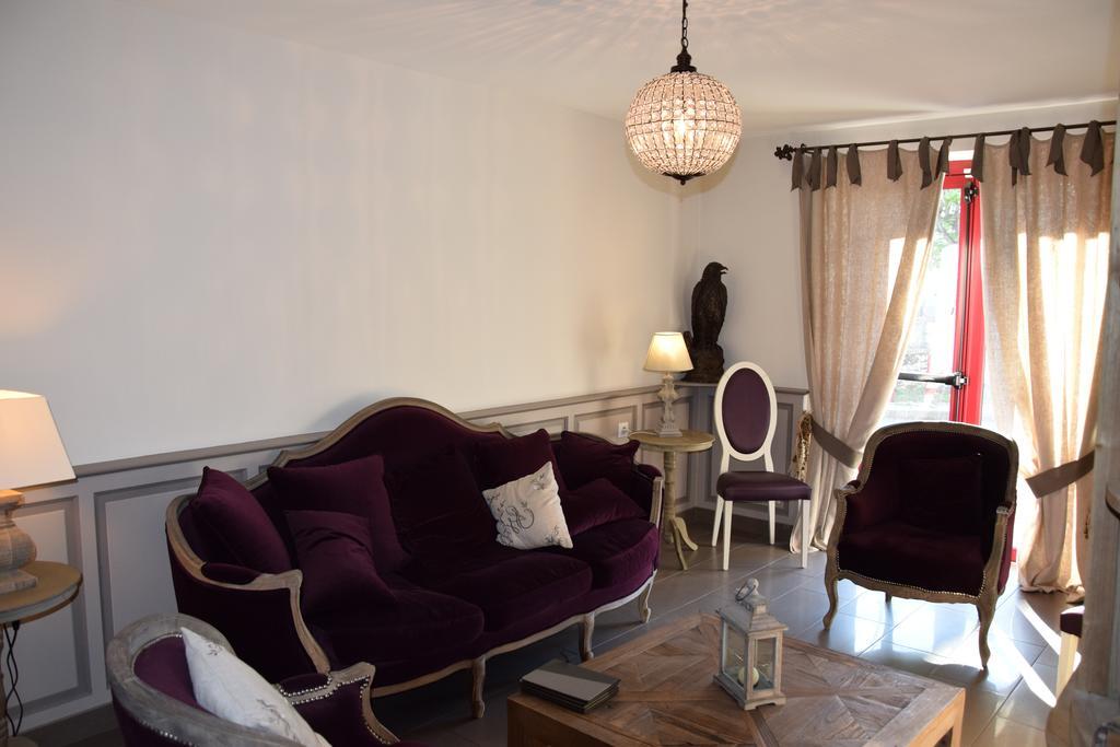 Le Petit Relais 호텔 Calès 외부 사진