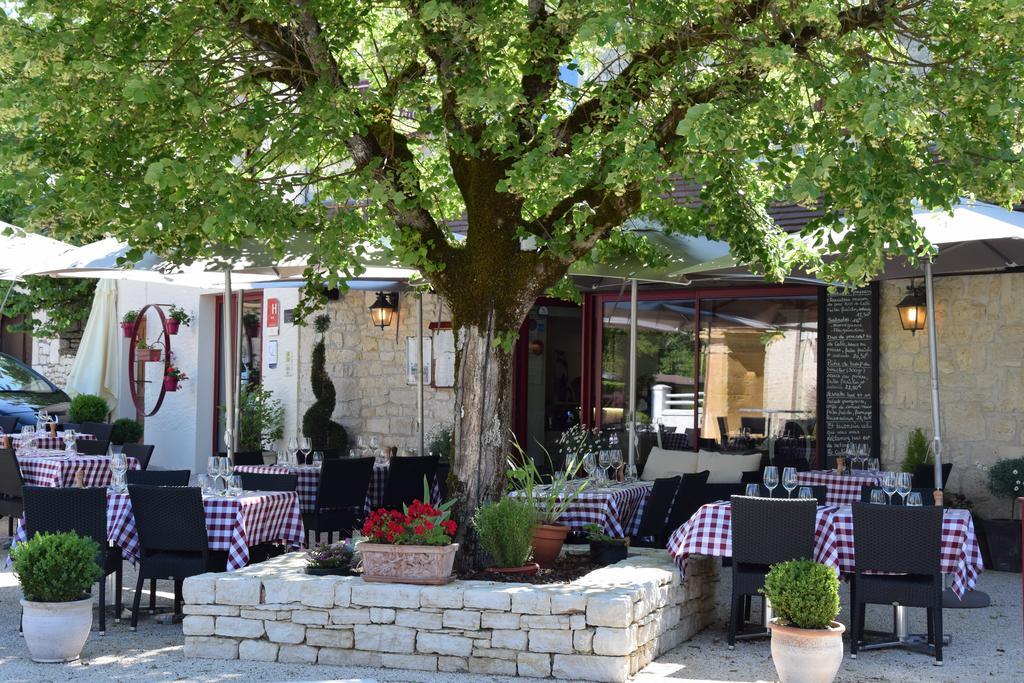 Le Petit Relais 호텔 Calès 외부 사진